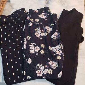 3 pairs of leggings